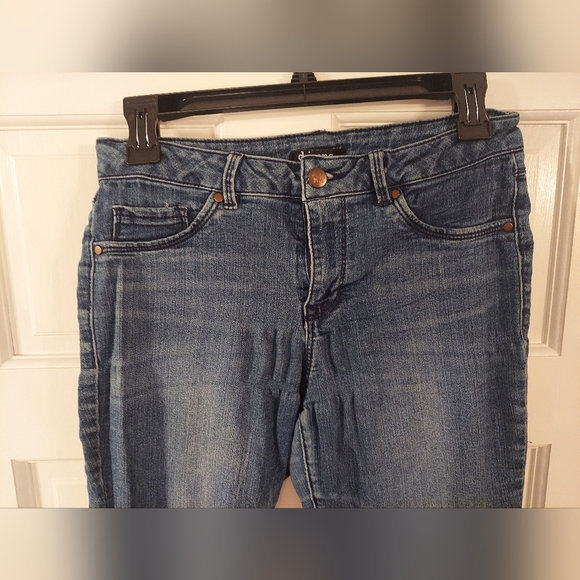 d. Jeans Size 6 - Picture 3 of 9